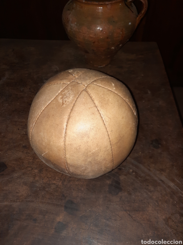 Coleccionismo deportivo: Balon medicinal de cuero - Foto 4