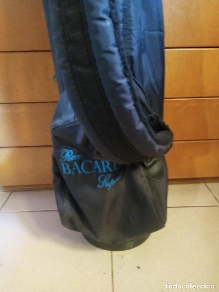 Coleccionismo deportivo: BOLSA PALOS GOLF - BACARD&Iacute;. - Foto 1