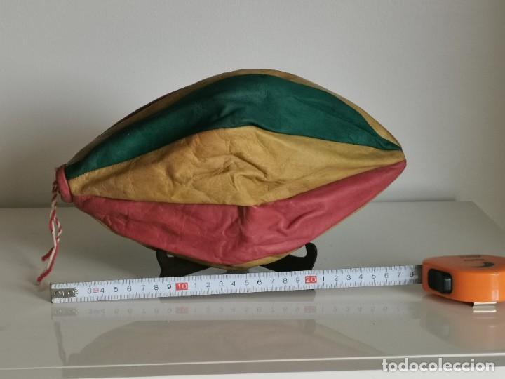 Coleccionismo deportivo: BALON DE RUBBY - Foto 2