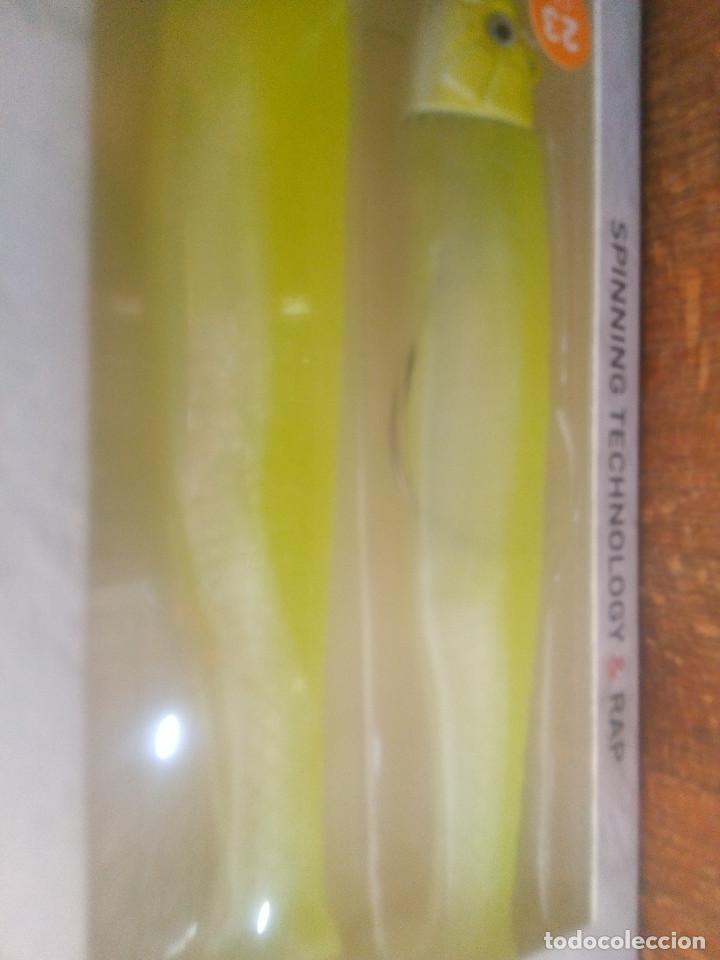 Coleccionismo deportivo: CAJA CON PECES PESCA