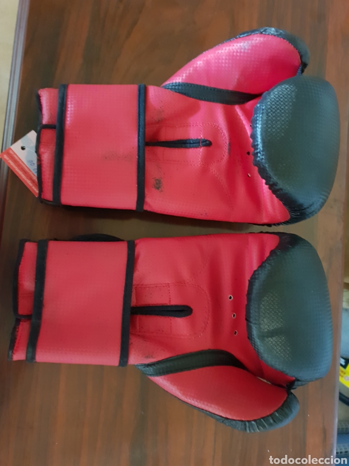 Coleccionismo deportivo: Guantes de boxeo Fuji. MAE 12 oz - Foto 2