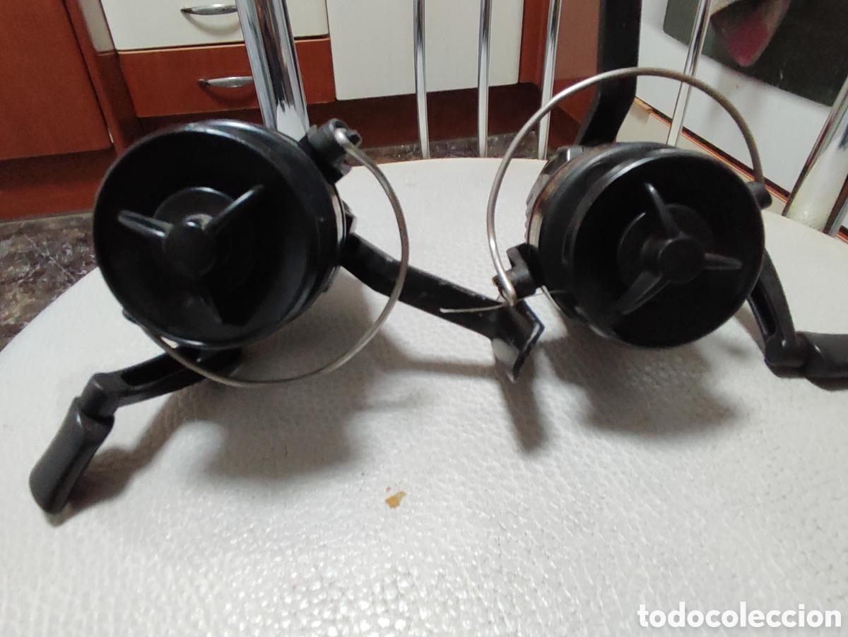 Coleccionismo deportivo: Pareja de ca&ntilde;as con carrete antiguas - Foto 16