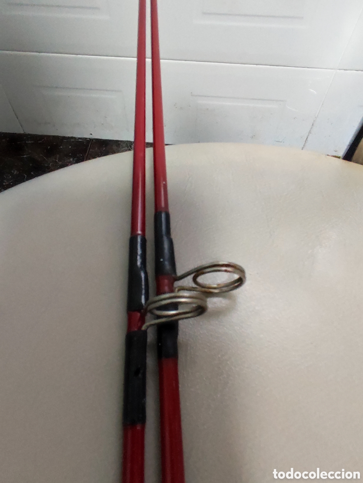 Coleccionismo deportivo: Pareja de ca&ntilde;as con carrete antiguas - Foto 9