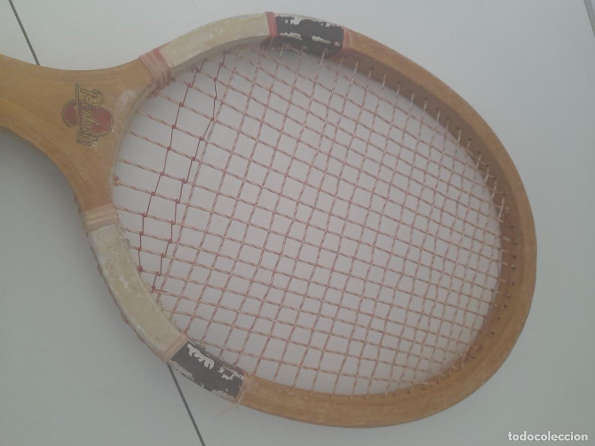 Coleccionismo deportivo: Raqueta de madera Perfecto - Foto 3
