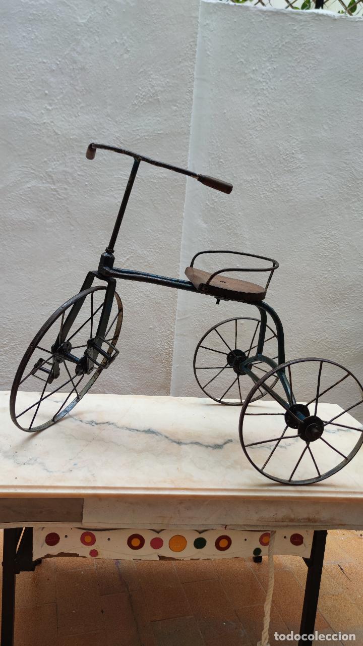 Coleccionismo deportivo: TRICICLO AZUL C.1920 - Foto 3