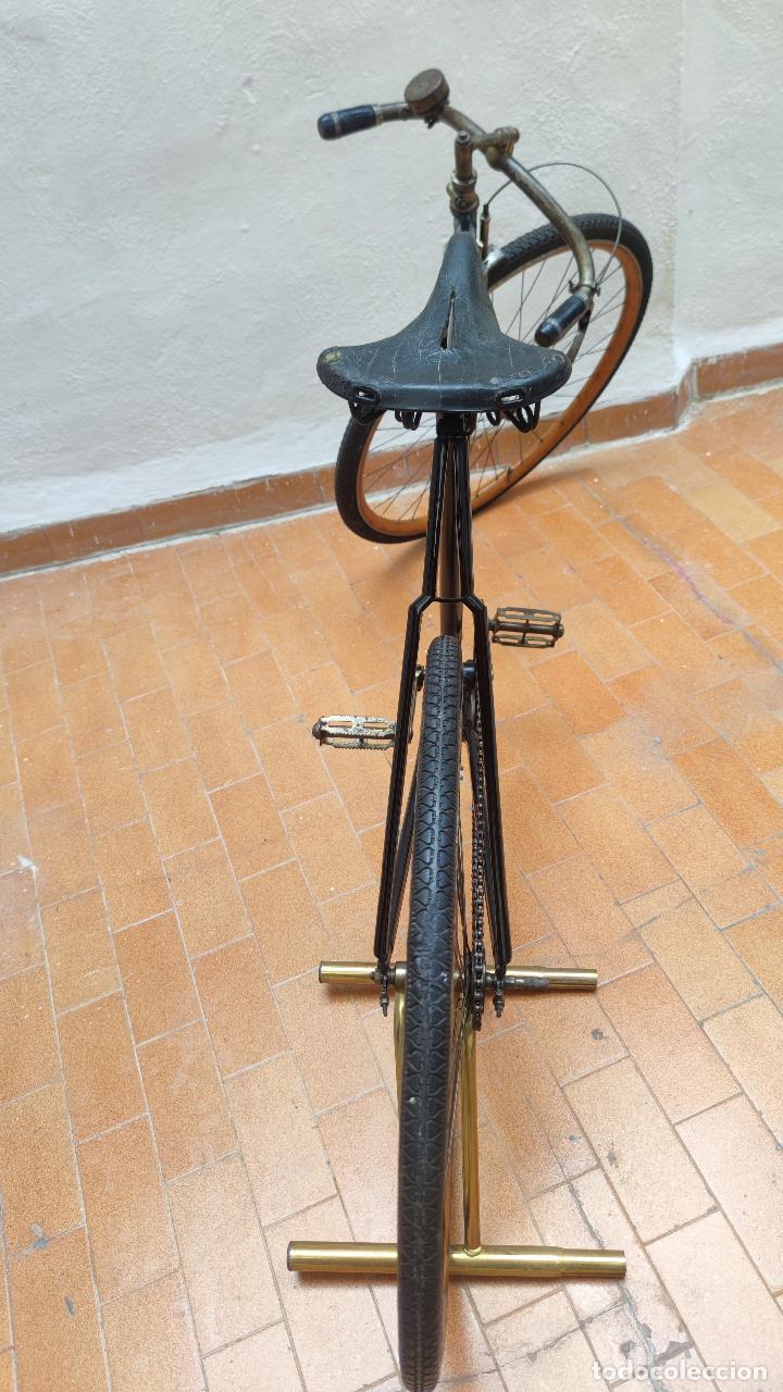Coleccionismo deportivo: BICICLETA SANROM&Aacute; C. 1913 - Foto 2