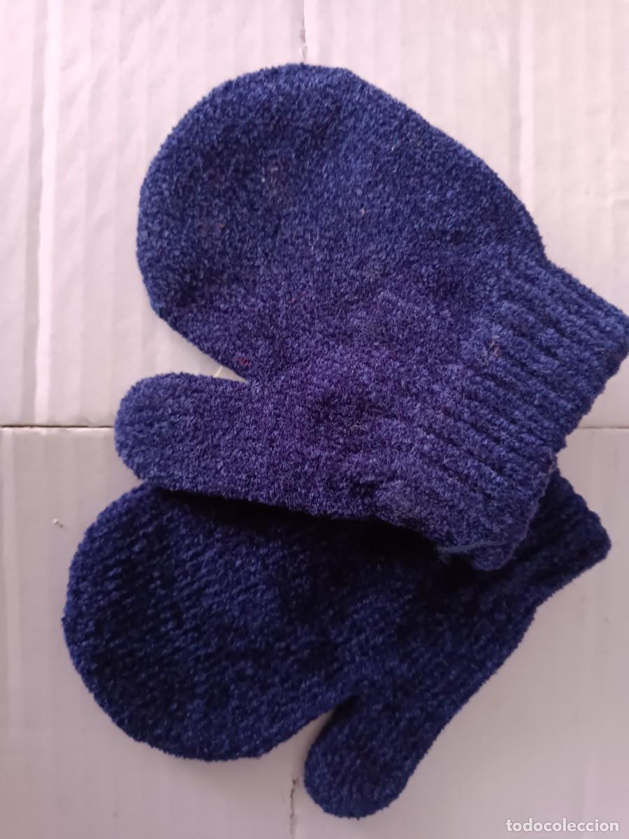 Colecionismo desportivo: guante bebe manopla azul