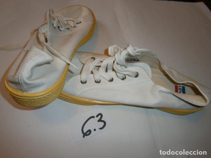 Sammelleidenschaft Sport: ANTIGUAS ZAPATILLAS BLANCAS LEVIS NUEVAS EN PERFECTO ESTADO N&ordm; 44 EU, 10 UK, 11 US