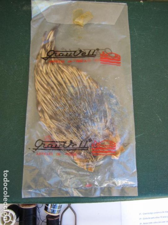 Collectionnisme sportif: 79.- Cuello de gallo Chinchilla para montaje de moscas y streamers. Grau Vell