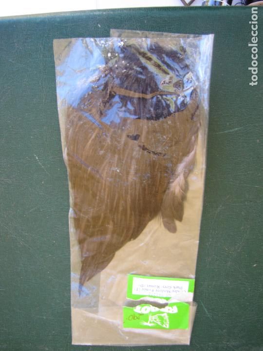 Collectionnisme sportif: 79.- Cuello de gallo Indio oscuro para montaje de moscas y streamers. Ragot
