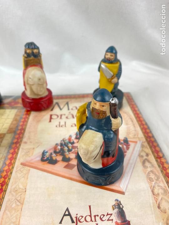 Coleccionismo deportivo: AJEDREZ MEDIEVAL COMPLETO - Foto 4
