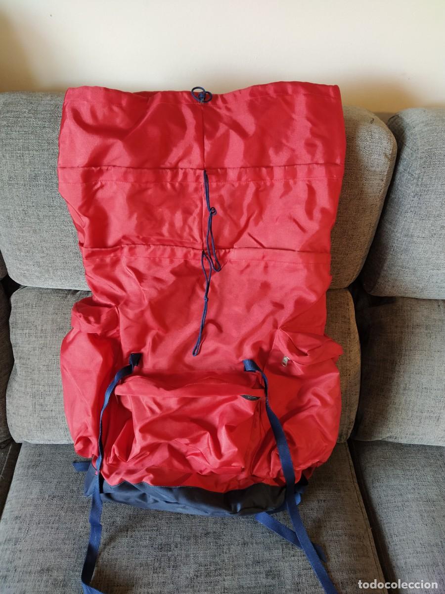 Collectionnisme sportif: MOCHILA DE MONTA&Ntilde;A LIGERA-50L