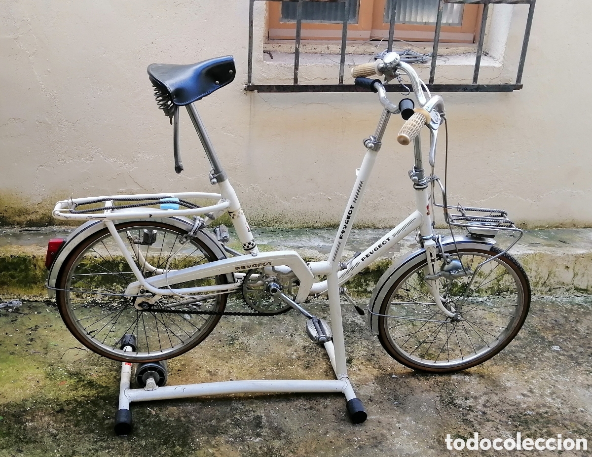 Coleccionismo deportivo: Bicicleta Peugeot con m&oacute;dulo de est&aacute;tica - Foto 1