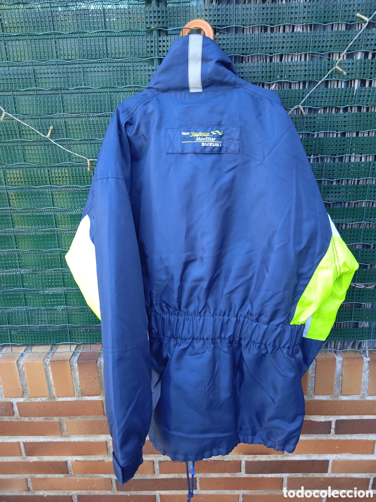 Coleccionismo deportivo: Chaqueta Oficial - Foto 4