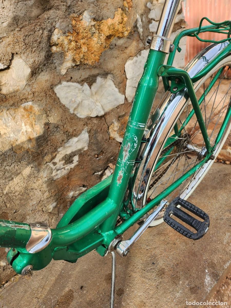 Coleccionismo deportivo: Bicicleta de paseo BH - Foto 3