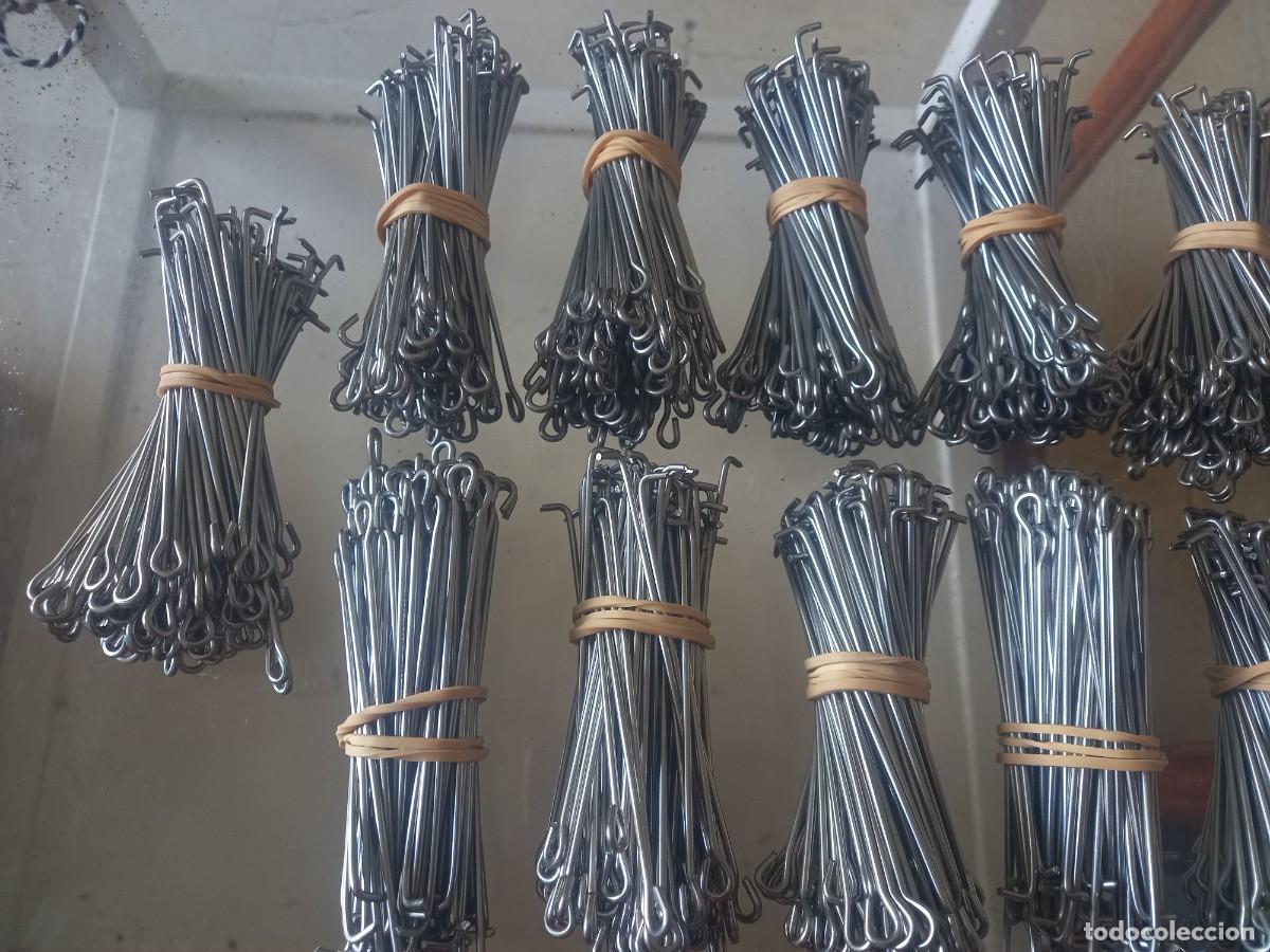Coleccionismo deportivo: 1000 varillas para hacer plomos surfcasting