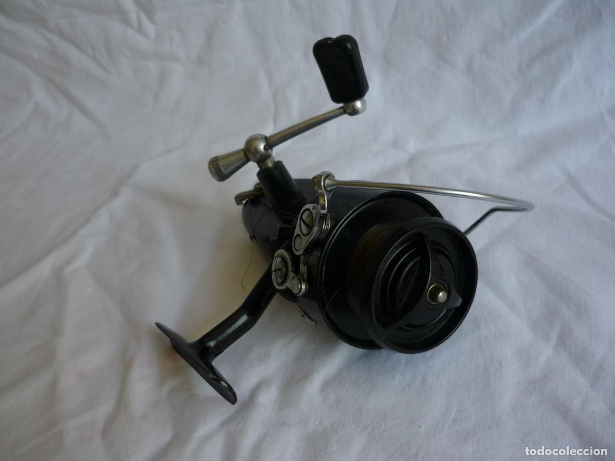 Coleccionismo deportivo: Carrete de pesca Mitchell 330 Otomatic funcionando - Foto 5