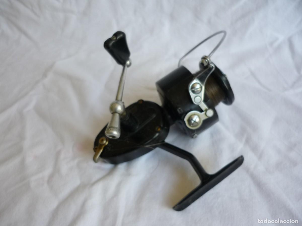 Coleccionismo deportivo: Carrete de pesca Mitchell 330 Otomatic funcionando - Foto 6