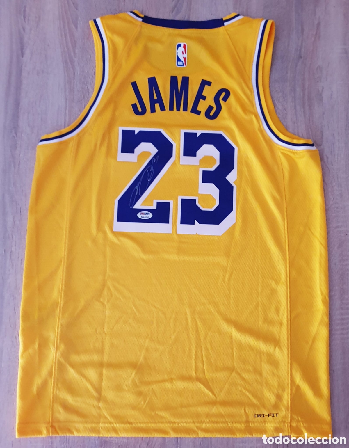 Coleccionismo deportivo: LEBRON JAMES FIRMA Y CERTIFICADA - Foto 1