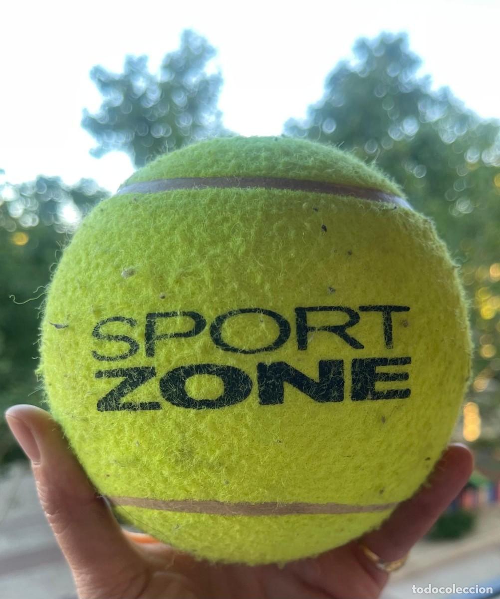 Coleccionismo deportivo: BOLA DE TENIS GIGANTE - Foto 1