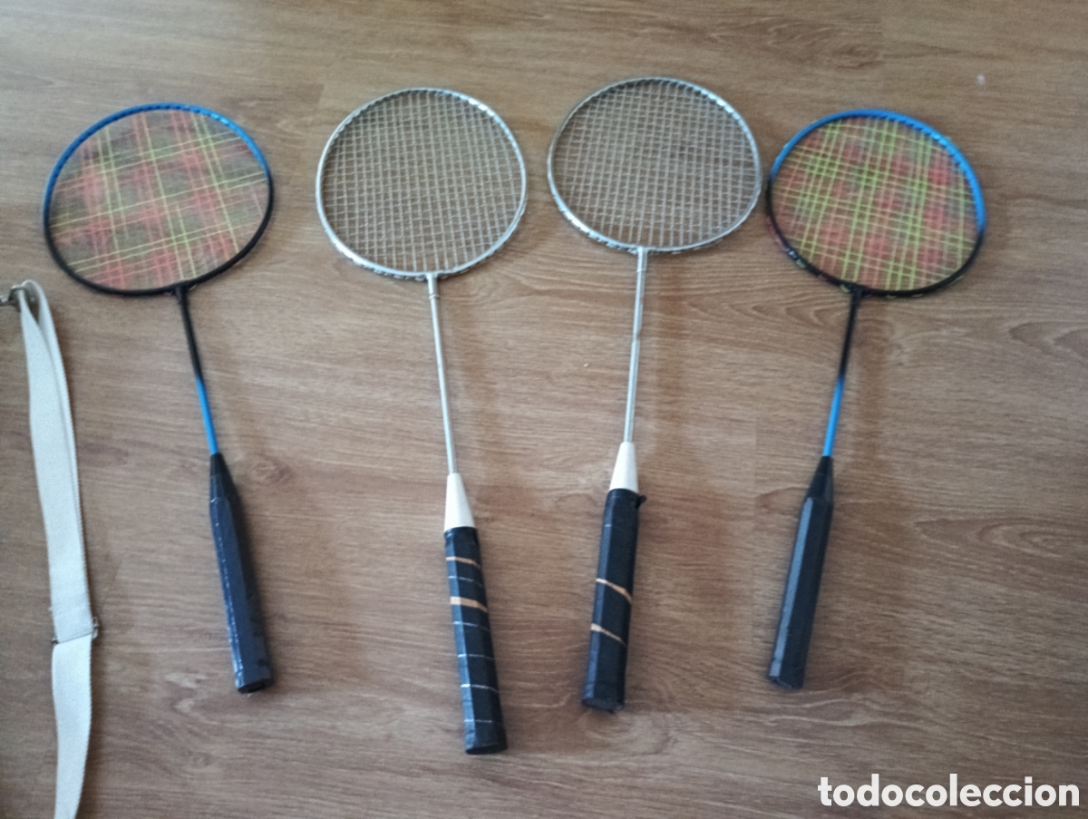 Coleccionismo deportivo: 4 raquetas de b&aacute;dminton y funda - Foto 2