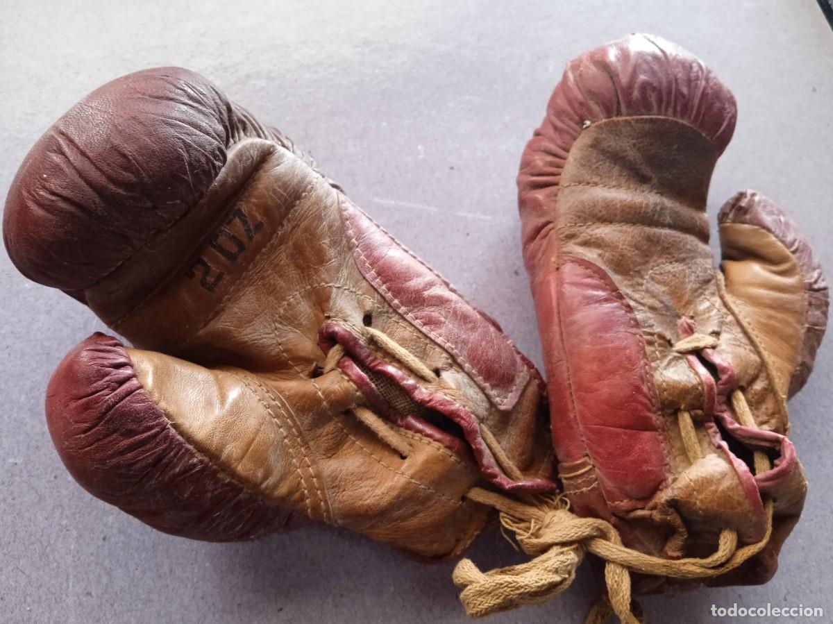 Coleccionismo deportivo: Antiguos GUANTES de BOXEO. - Foto 4