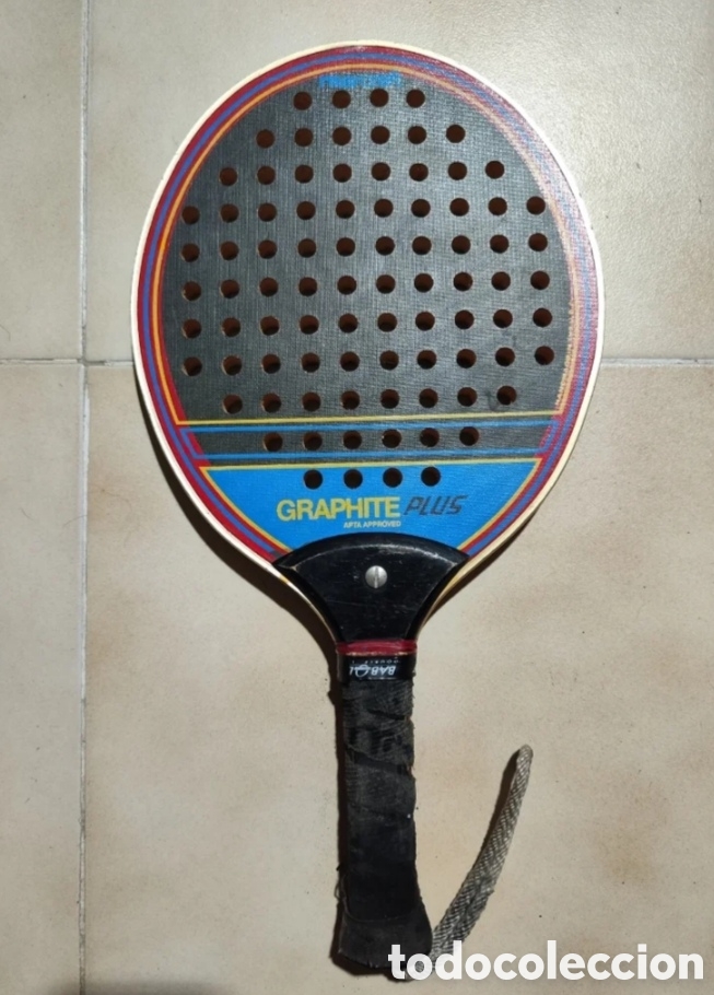 Sammelleidenschaft Sport: Pala p&aacute;del vintage, muy antigua
