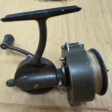 Carrete sagarra riufort Artículos de pesca de segunda mano baratos Carrete sagarra riufort Artículos de pesca de segunda mano baratos
