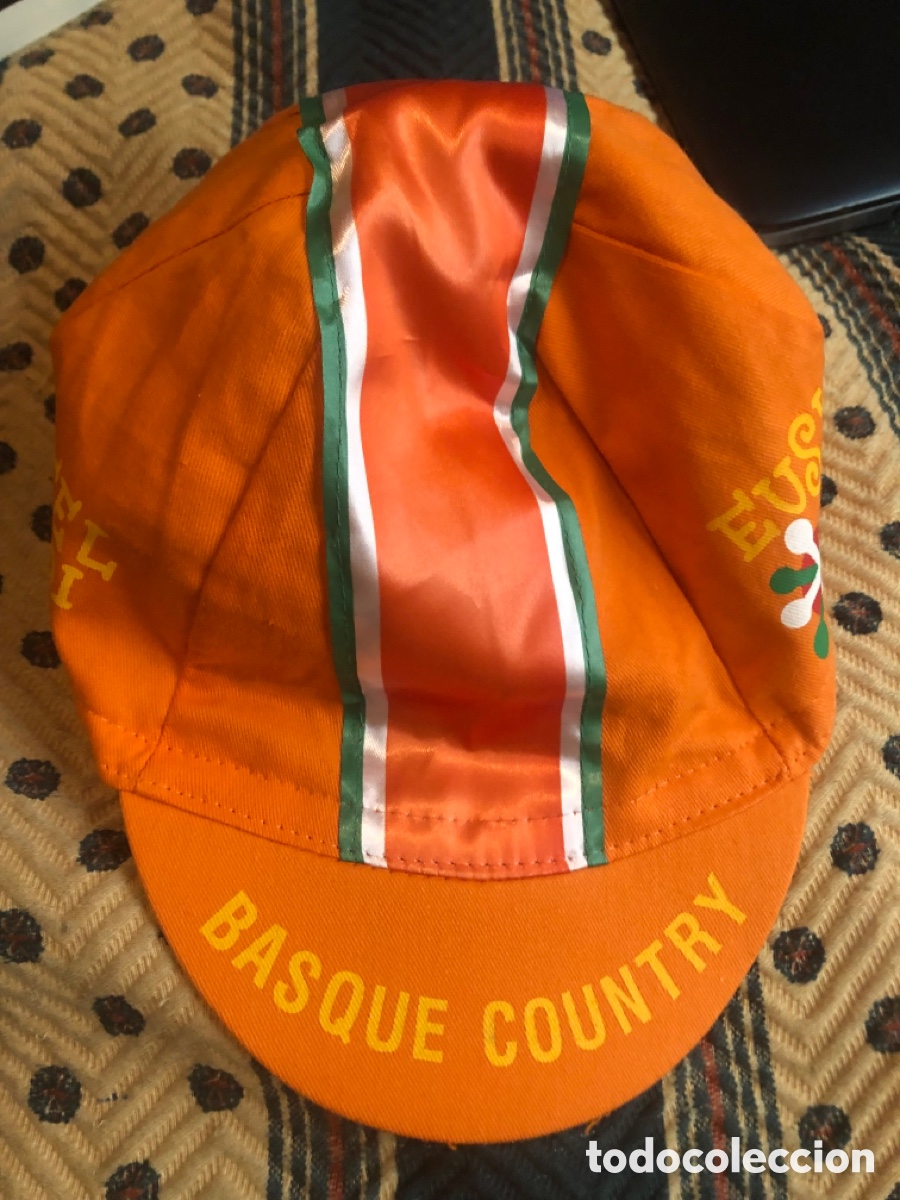 Coleccionismo deportivo: Gorra ciclista Euskaltel. Oficial. Algod&oacute;n - Foto 1