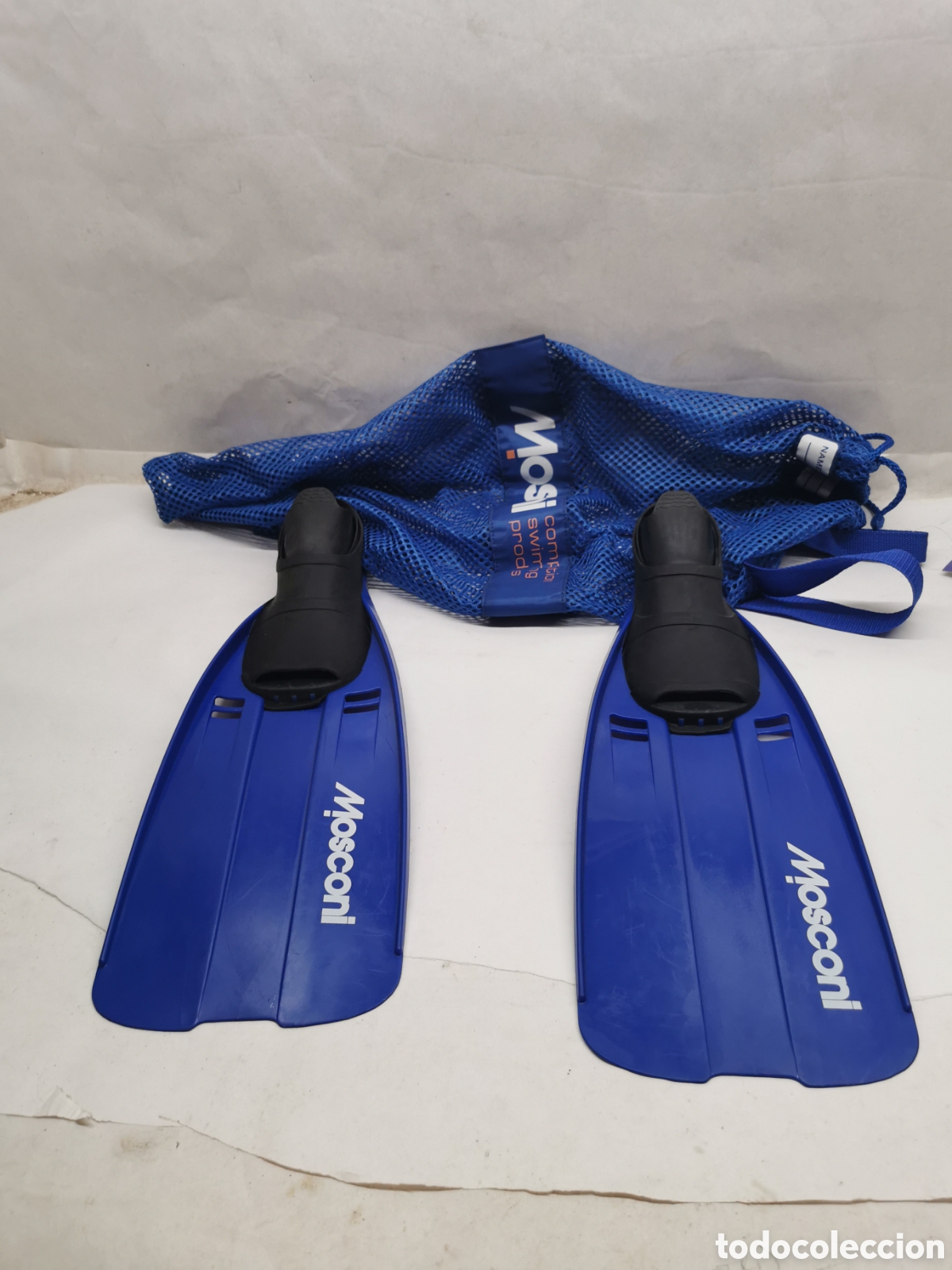 Coleccionismo deportivo: Aletas para buceo Mosconi - Foto 1