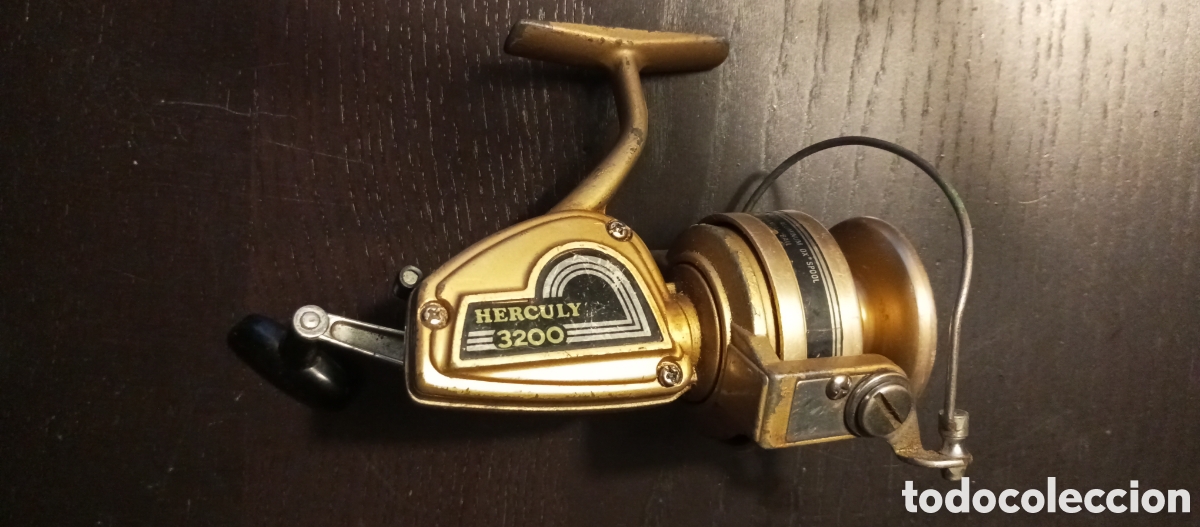 Coleccionismo deportivo: Carrete de pesca Herculy 3200 - Foto 1