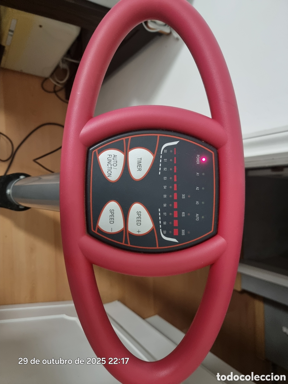 Coleccionismo deportivo: Maquina vibrat&oacute;ria para gin&aacute;stica - Foto 2