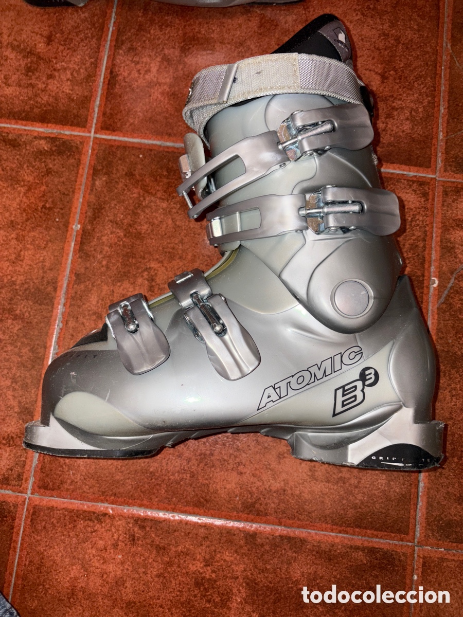 Coleccionismo deportivo: Botas at&oacute;micas B3 buen est&aacute;do - Foto 3