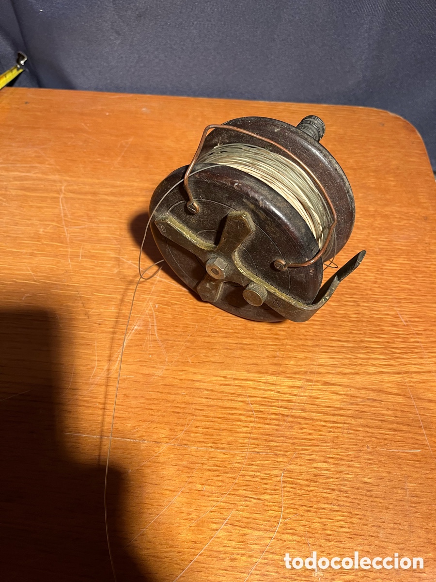 Coleccionismo deportivo: CARRETE PESCA ANTIGUO MADERA - Foto 8