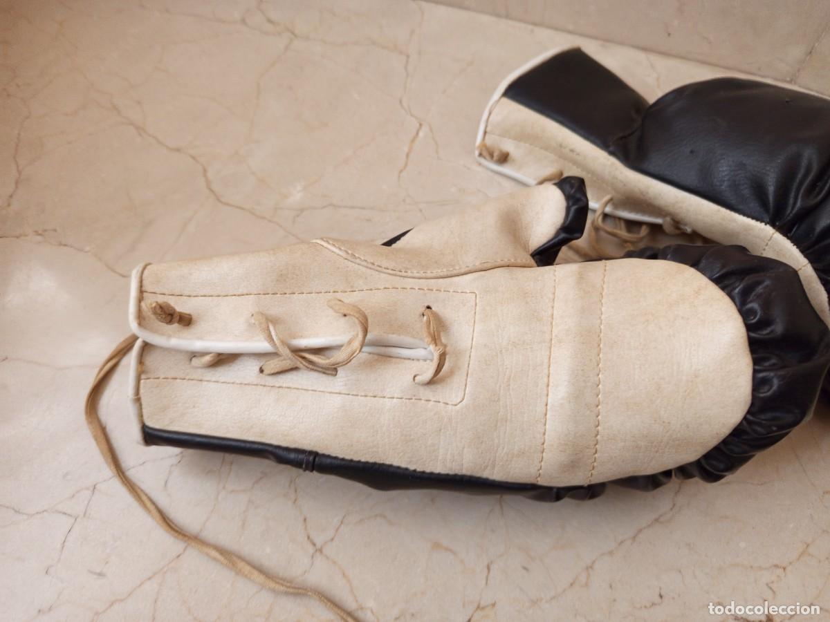 Coleccionismo deportivo: Antiguos guantes de boxeo - Foto 5