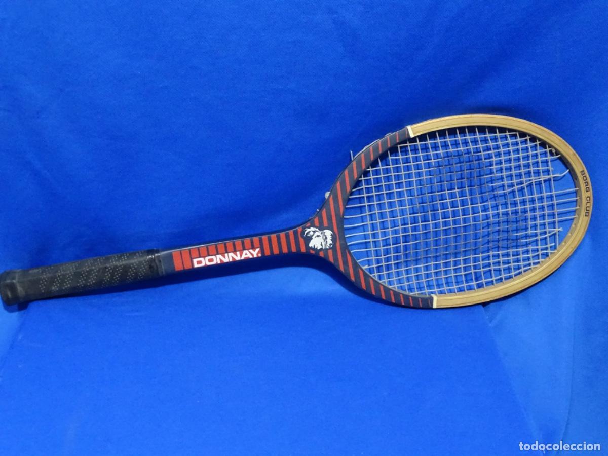 Coleccionismo deportivo: ANTIGUA RAQUETA MADERA DONNAY BJ&Ouml;RN BORJ. MADE IN BELGIUM. CASI NUEVA.