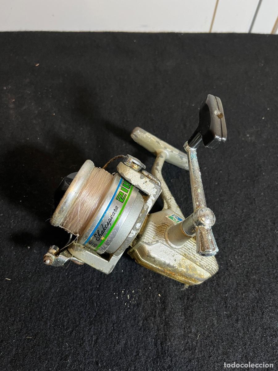 Coleccionismo deportivo: Carrete pesca Shakespeare 2100 vintage reel spinning antiguo a&ntilde;os 80 Corea retro pesca deporte