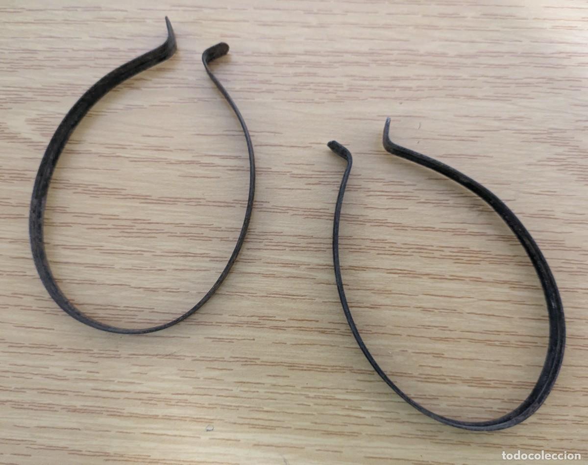 Coleccionismo deportivo: Antiguas pinzas para pantal&oacute;n de Bicicleta