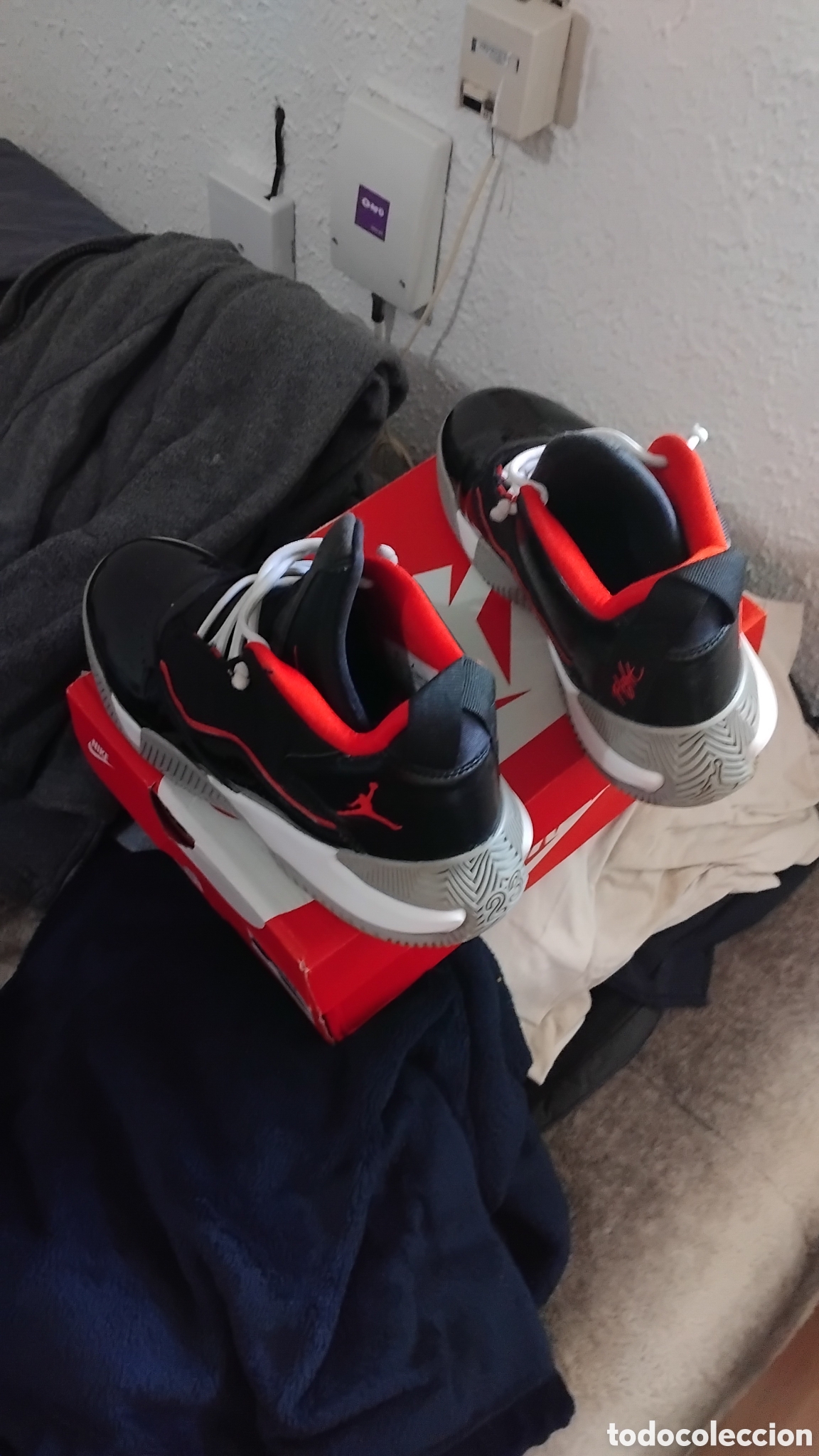 Coleccionismo deportivo: Zapatillas jordan mujer