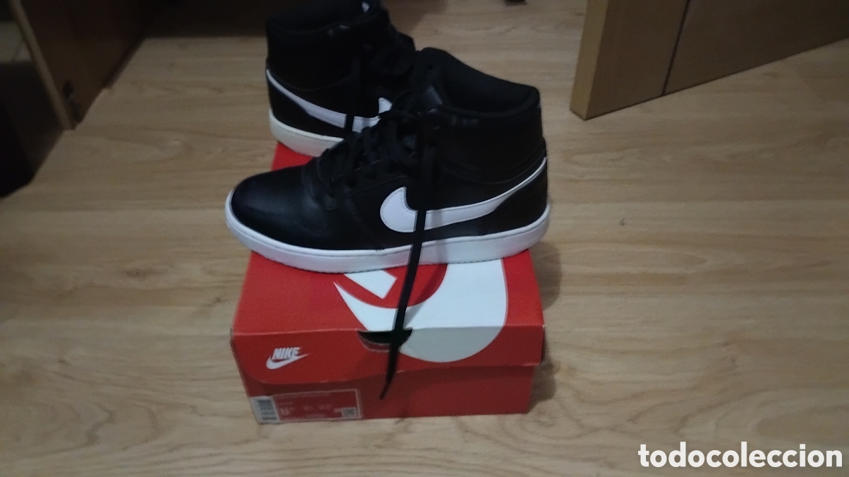 Coleccionismo deportivo: Zapatillas nike tallas 40