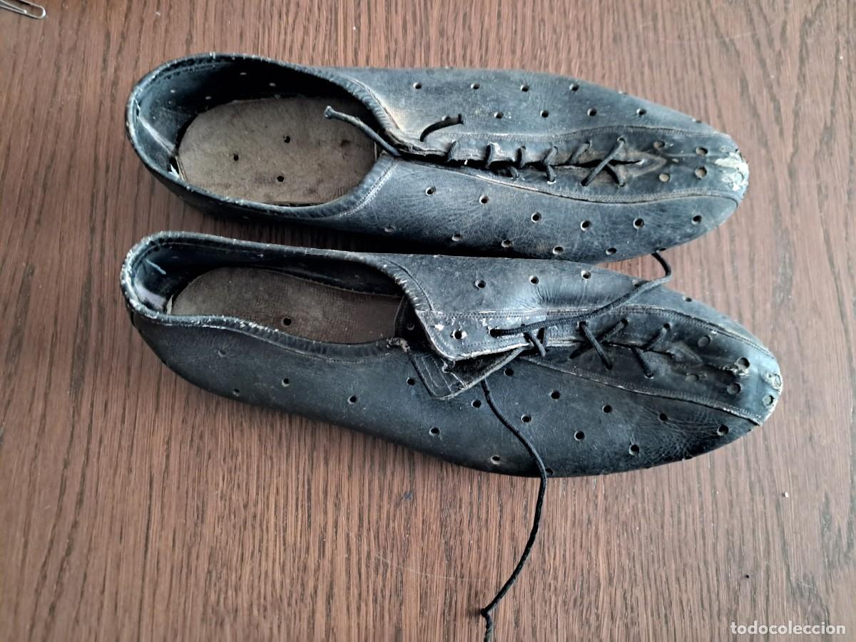 Coleccionismo deportivo: zapatillas de ciclismo antiguas.