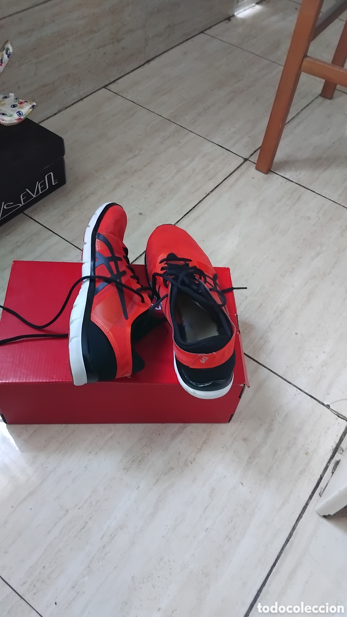Coleccionismo deportivo: Zapatillas asics tallas 40
