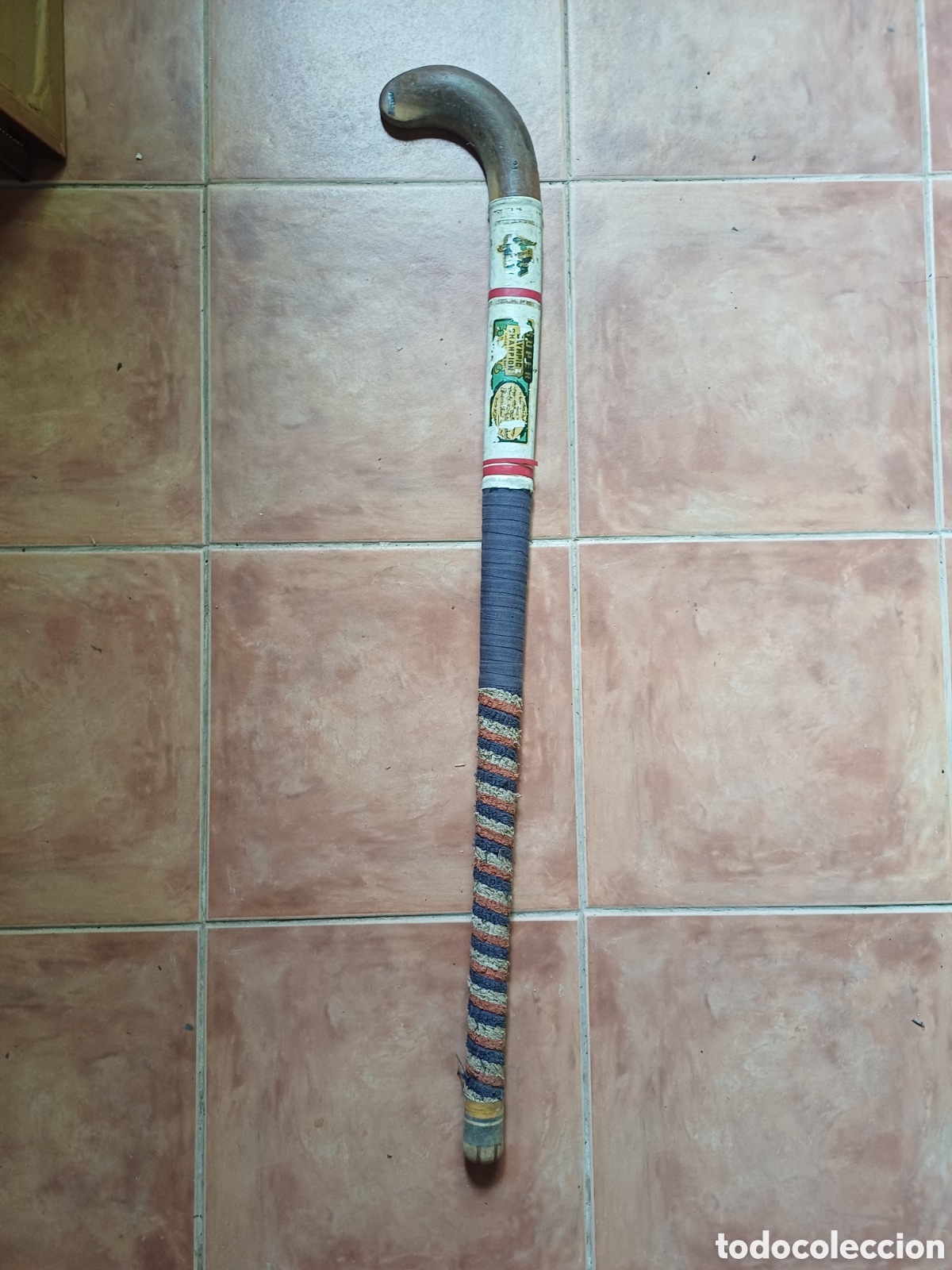Coleccionismo deportivo: Antiguo stick hockey hierba Super Olympic Champion Sialkot Pakistan