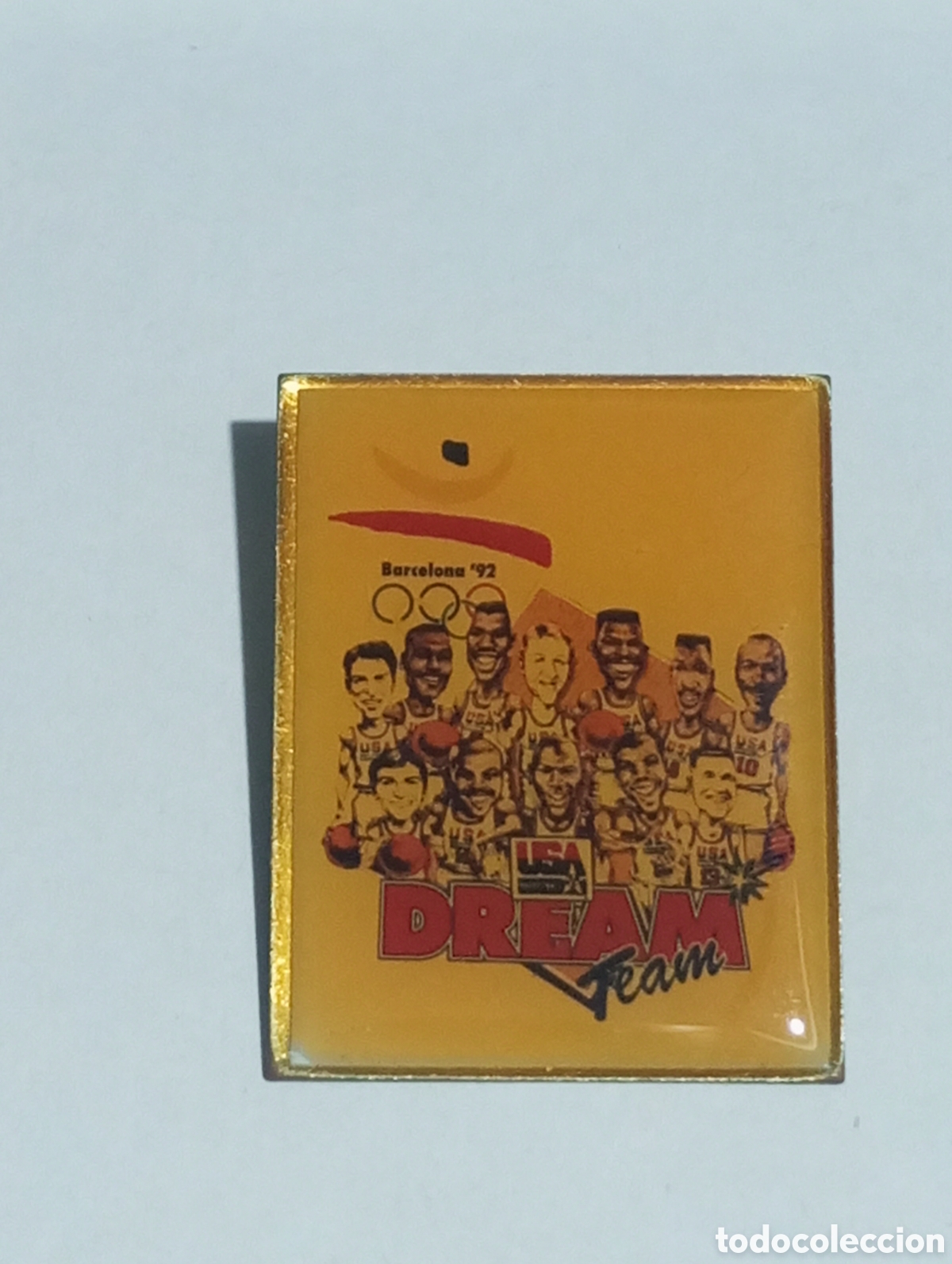 Coleccionismo deportivo: Pin caricatura USA Dream Team Baloncesto Juegos Ol&iacute;mpicos Barcelona 1992 Michael Jordan