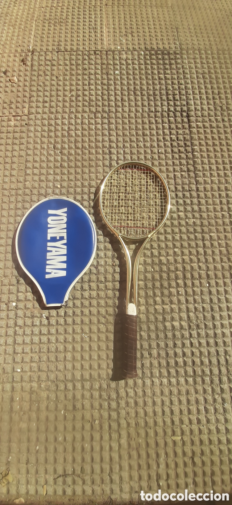 Sports collectibles: raqueta yoneyama y funda