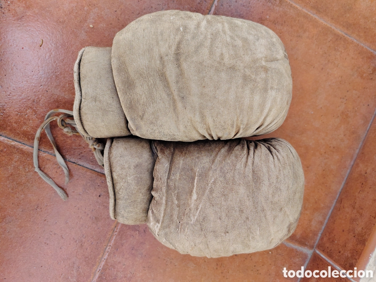 Coleccionismo deportivo: ANTIGUOS GUANTES DE BOXEO - Foto 2