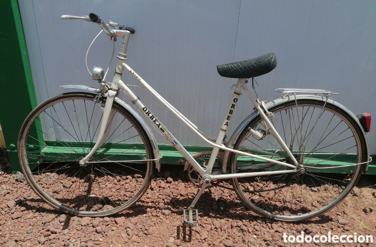 Coleccionismo deportivo: Antigua bicicleta de paseo ORBEA mod. Laida