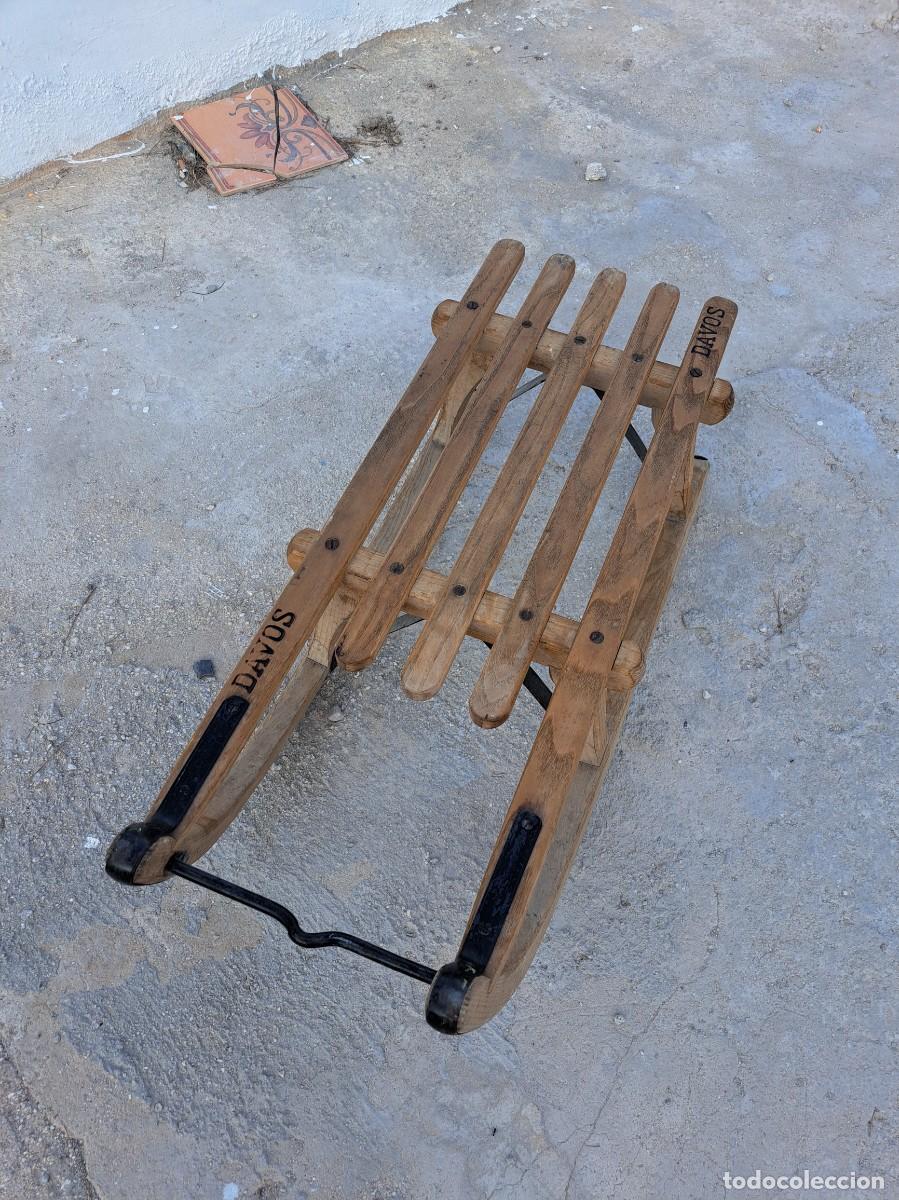 Coleccionismo deportivo: Trineo de madera Davos. - Foto 1