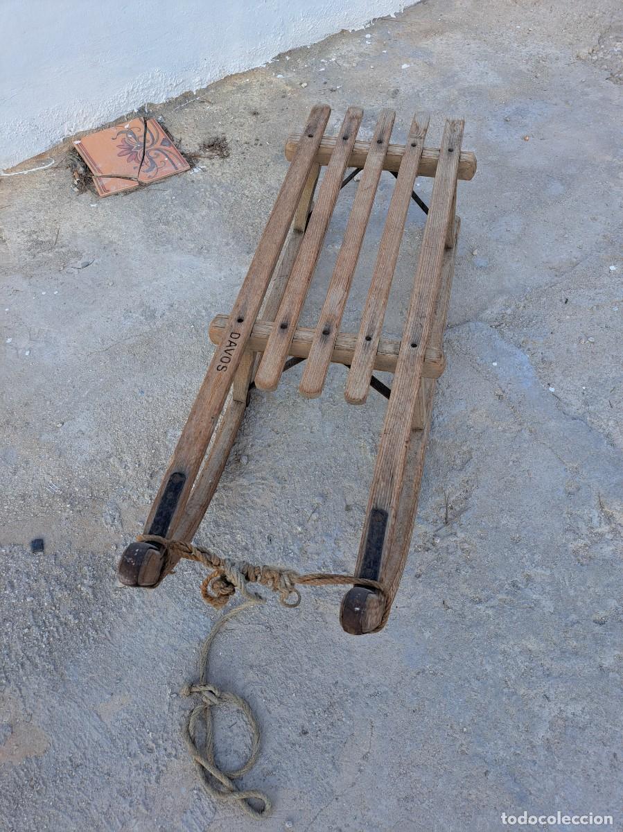 Coleccionismo deportivo: Trineo de madera Davos.