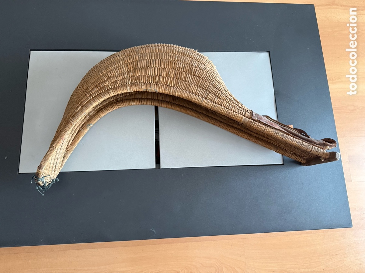 Coleccionismo deportivo: Muy Antigua CESTA. JAI ALAI. 64 cm